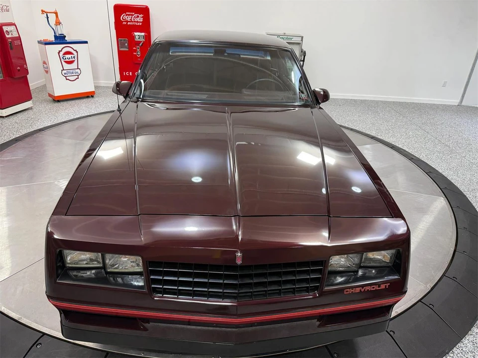 1988 Chevrolet Monte Carlo 4th Gen - Image 2 of 31