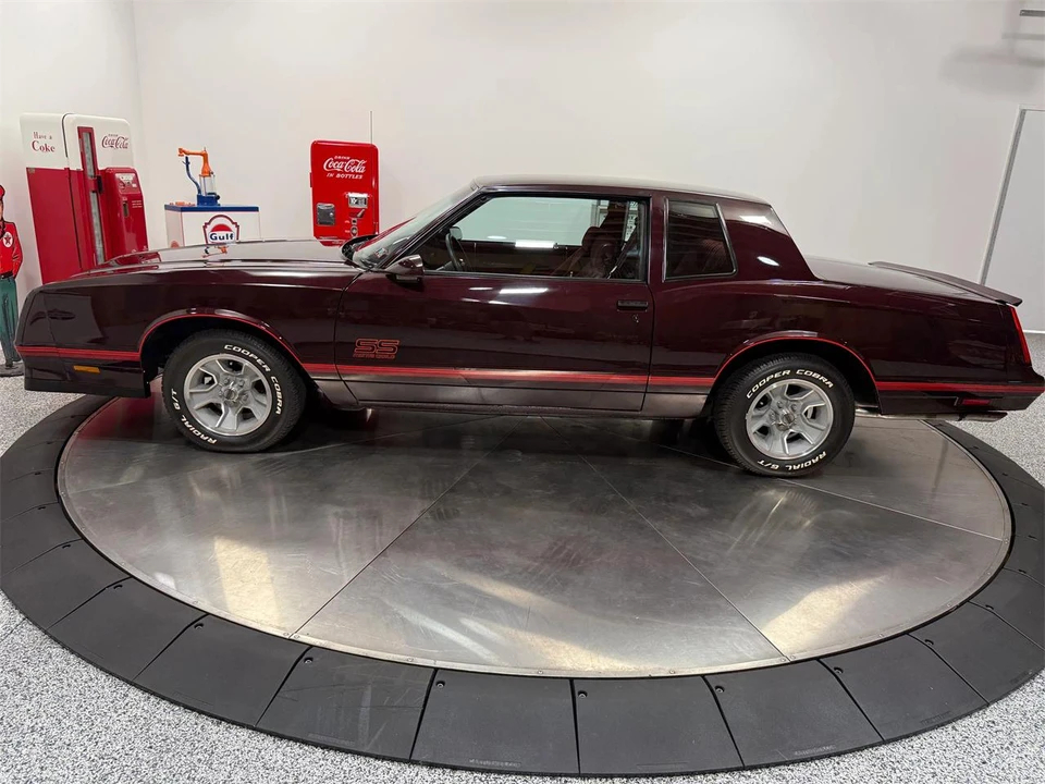 1988 Chevrolet Monte Carlo 4th Gen - Image 6 of 31