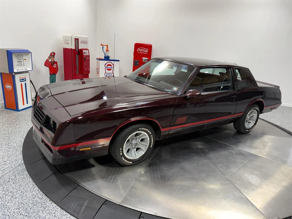 1988 Chevrolet Monte Carlo 4th Gen - Image 4 of 31