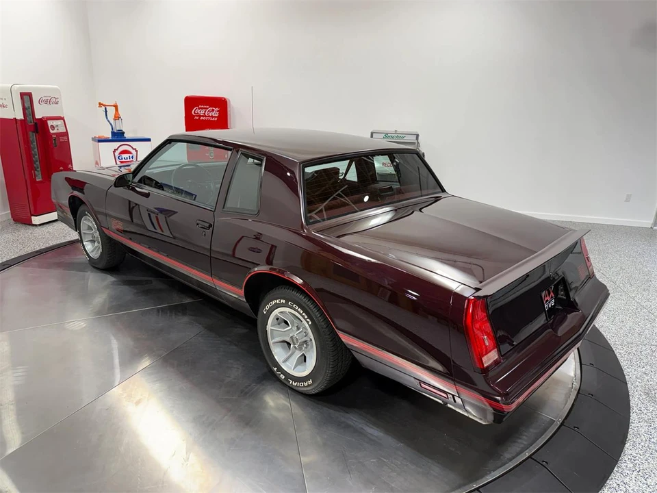1988 Chevrolet Monte Carlo 4th Gen - Image 8 of 31