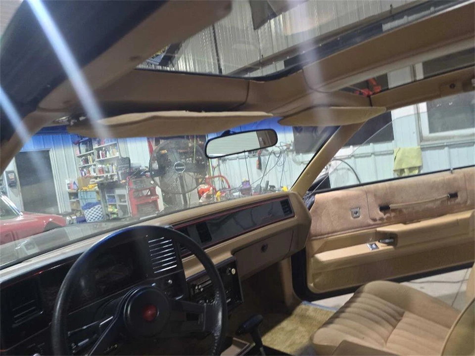 1988 Chevrolet Monte Carlo 4th Gen - Image 12 of 31
