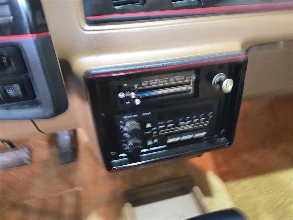 1988 Chevrolet Monte Carlo 4th Gen - Image 20 of 31