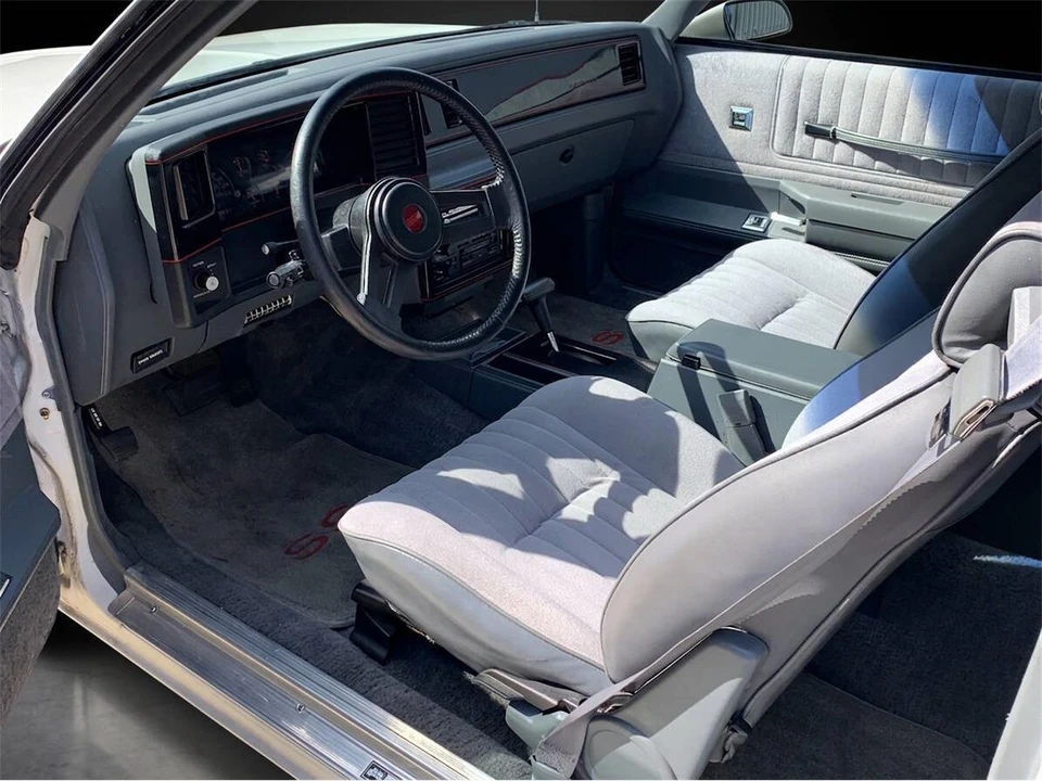 1988 Chevrolet Monte Carlo 4th Gen - Image 11 of 23
