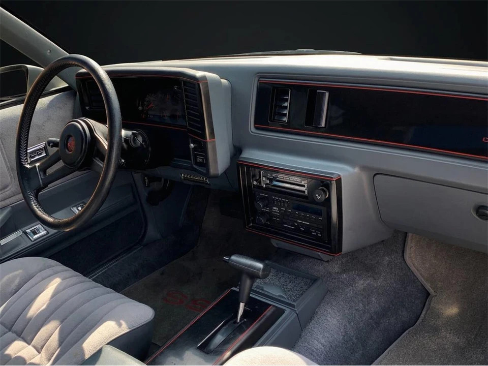 1988 Chevrolet Monte Carlo 4th Gen - Image 18 of 23