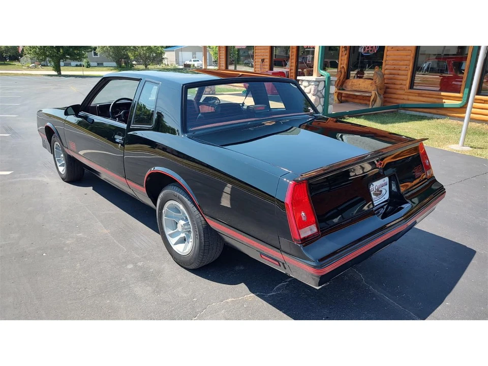 1988 Chevrolet Monte Carlo 4th Gen - Image 12 of 31