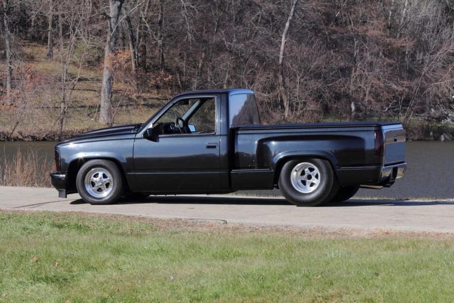 1988 Chevrolet Pickup - Image 2 of 9