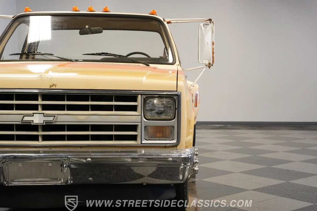 1988 Chevrolet C/K 3rd Gen - Image 21 of 31