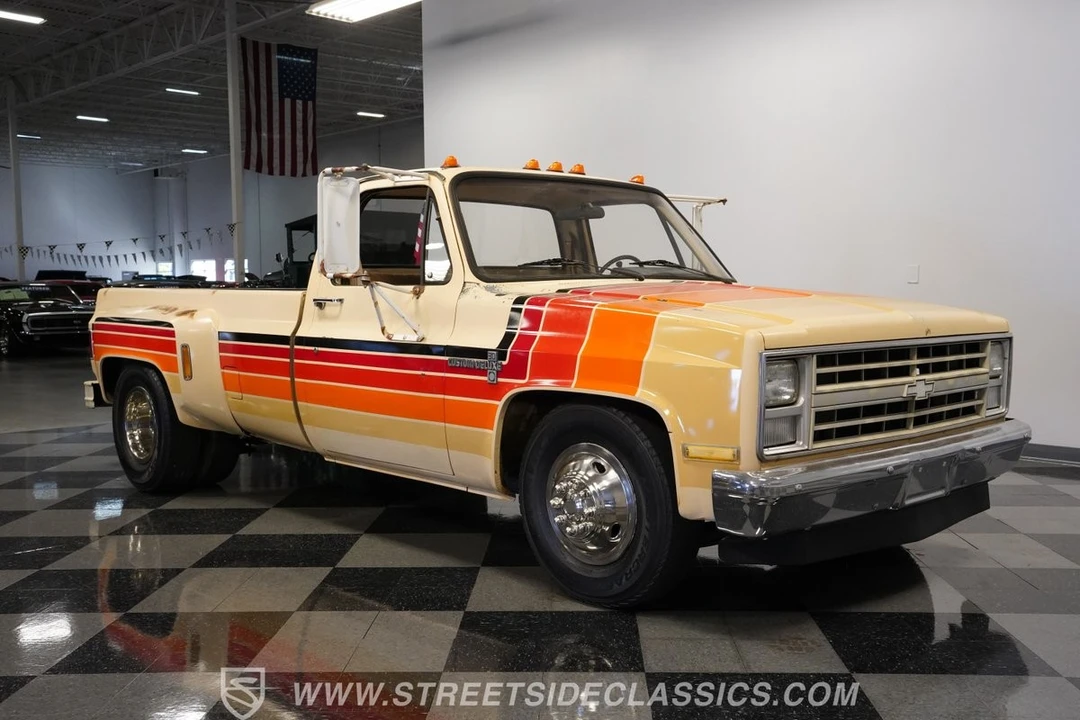 1988 Chevrolet C/K 3rd Gen - Image 17 of 31
