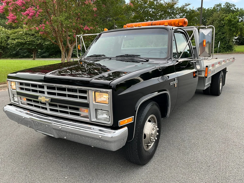 1988 Chevrolet C/K 4th Gen - Image 5 of 31