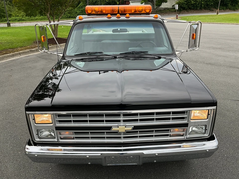 1988 Chevrolet C/K 4th Gen - Image 8 of 31