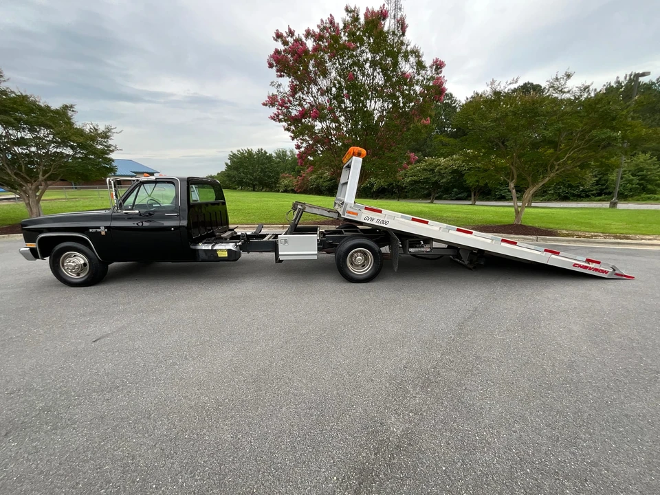 1988 Chevrolet C/K 4th Gen - Image 24 of 31