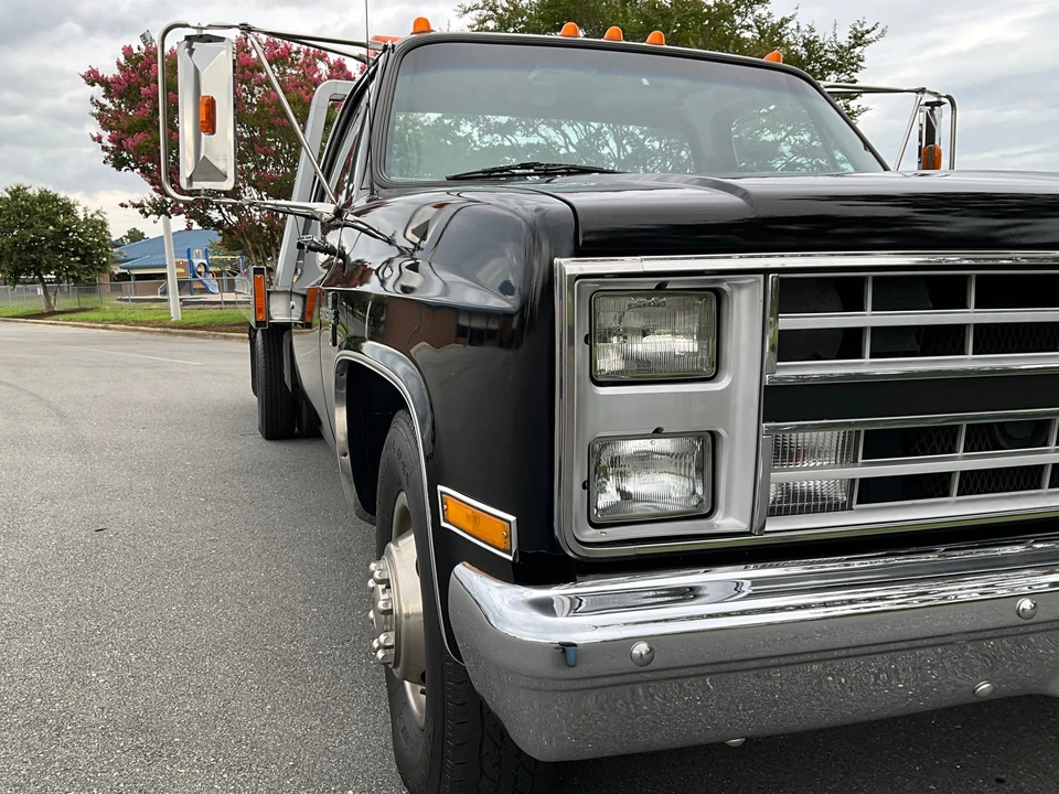 1988 Chevrolet C/K 4th Gen - Image 26 of 31