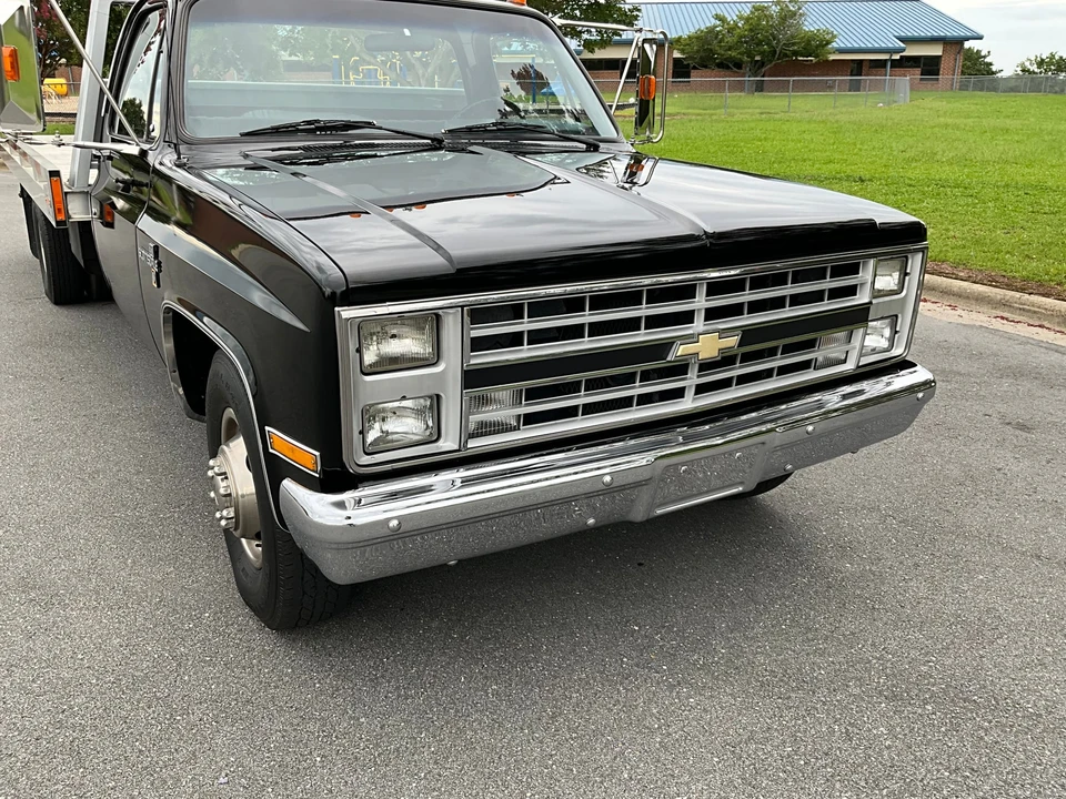 1988 Chevrolet C/K 4th Gen - Image 25 of 31