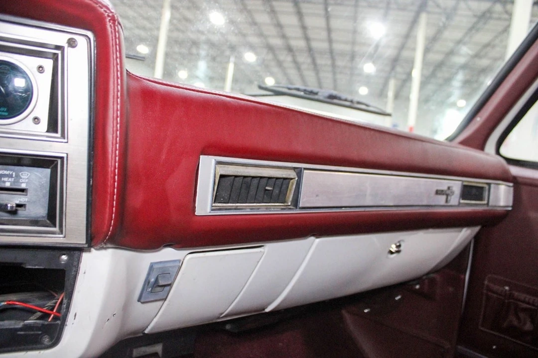1988 Chevrolet C/K 3rd Gen - Image 14 of 21