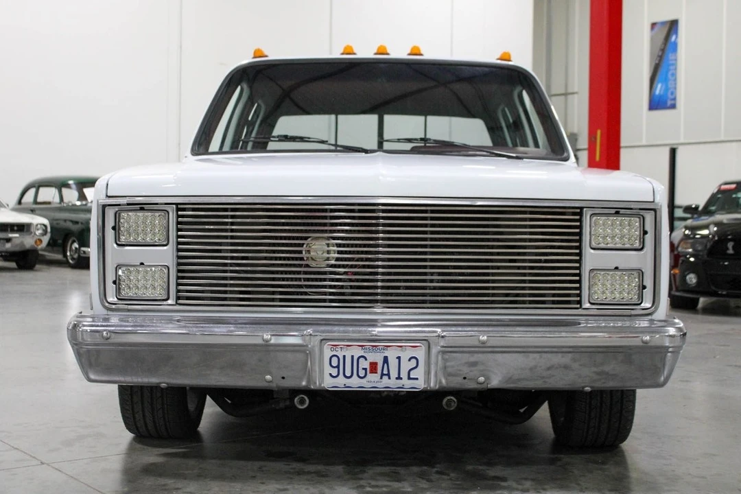 1988 Chevrolet C/K 3rd Gen - Image 10 of 21