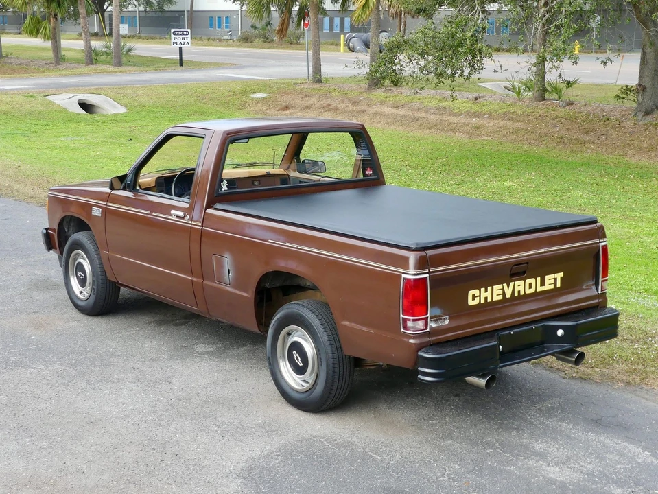 1988 Chevrolet S-10 - Image 15 of 21