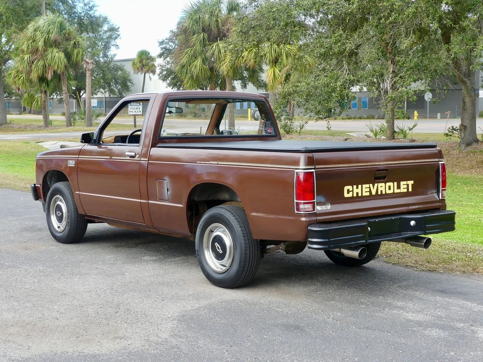 1988 Chevrolet S-10 - Image 14 of 21