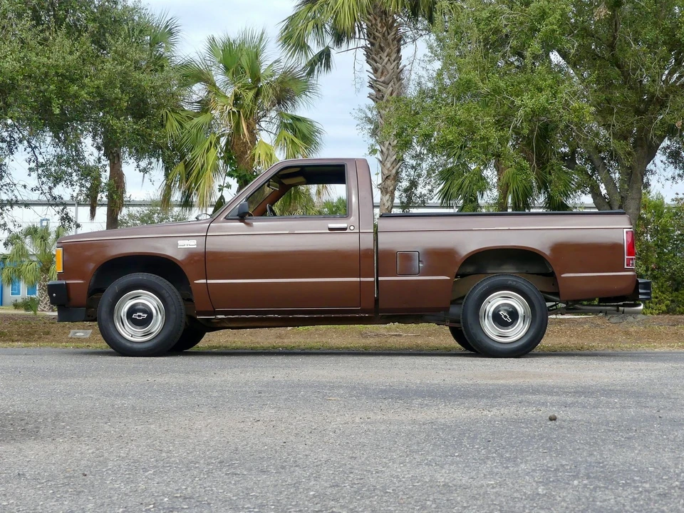 1988 Chevrolet S-10 - Image 13 of 21