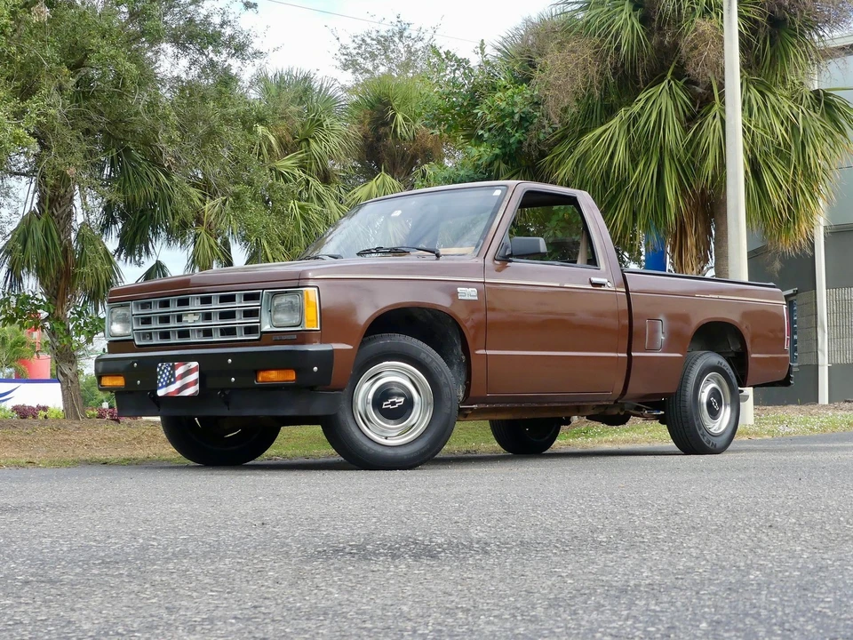 1988 Chevrolet S-10 - Image 10 of 21