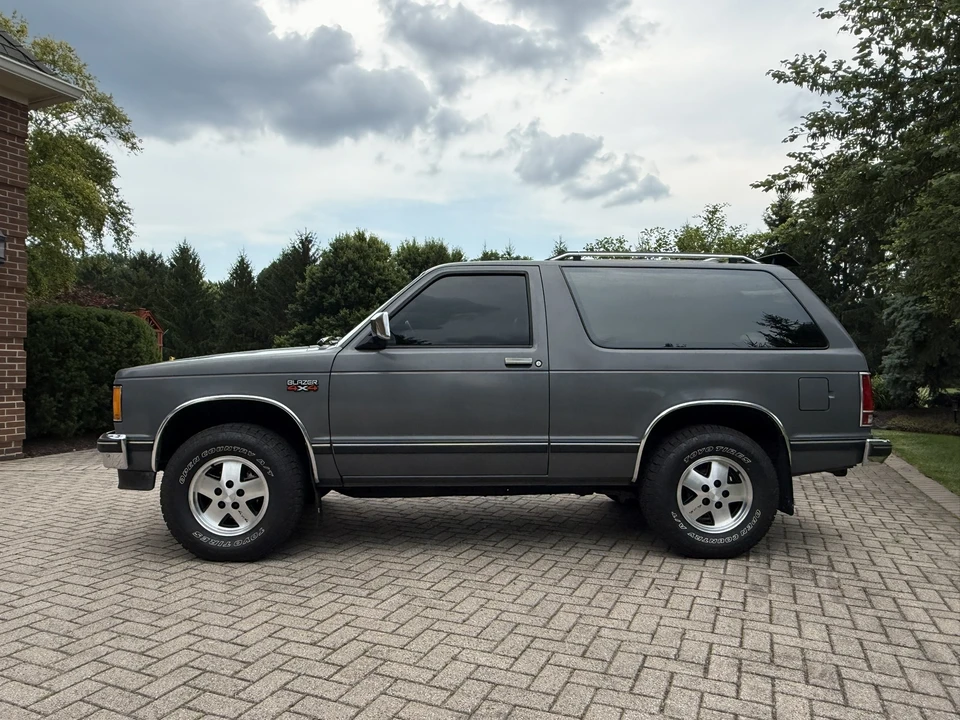 1988 Chevrolet S-10 Blazer 1st Gen - Image 4 of 31