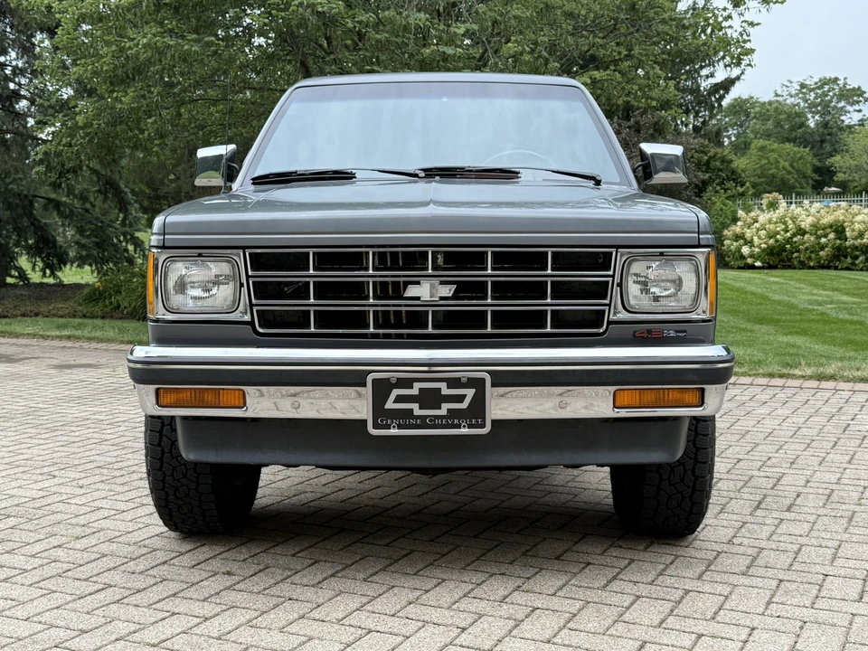 1988 Chevrolet S-10 Blazer 1st Gen - Image 12 of 31