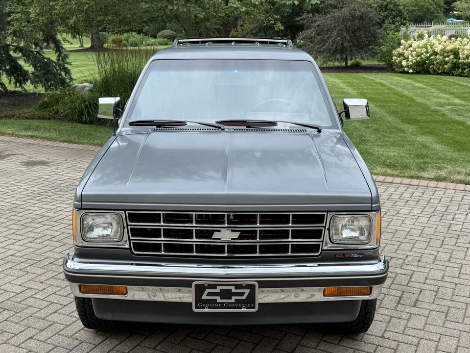 1988 Chevrolet S-10 Blazer 1st Gen - Image 13 of 31