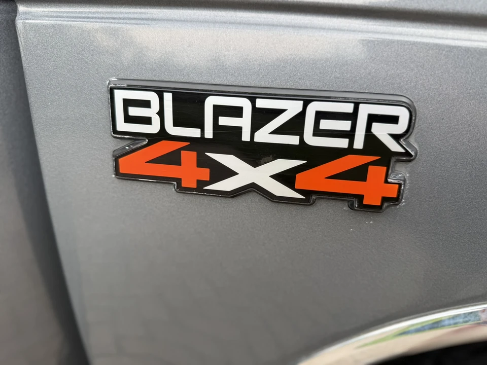 1988 Chevrolet S-10 Blazer 1st Gen - Image 20 of 31
