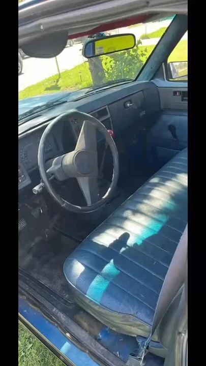 1988 Chevrolet S-10 - Image 2 of 2