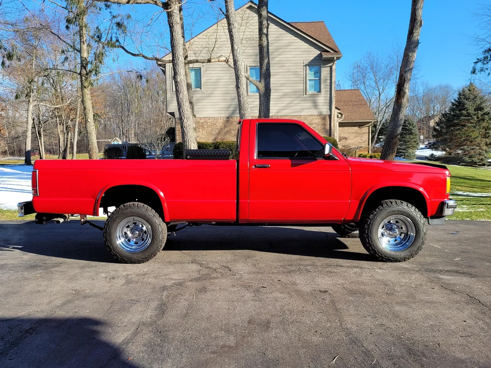 1988 Chevrolet S-10 - Image 13 of 31