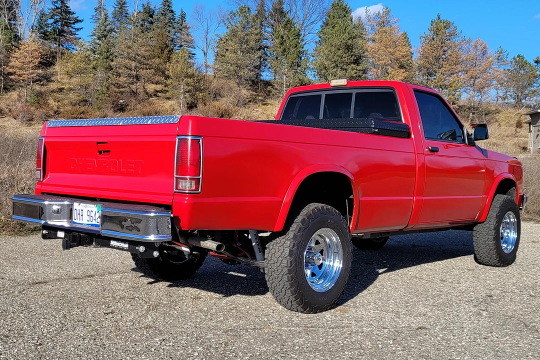 1988 Chevrolet S-10 - Image 4 of 31