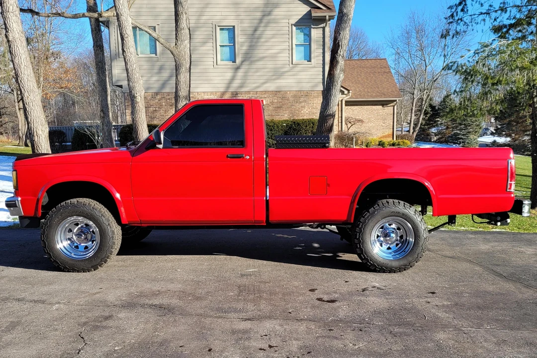1988 Chevrolet S-10 - Image 3 of 31