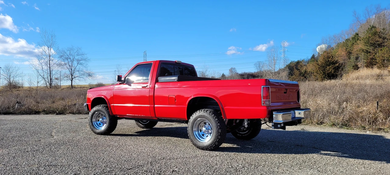 1988 Chevrolet S-10 - Image 9 of 31