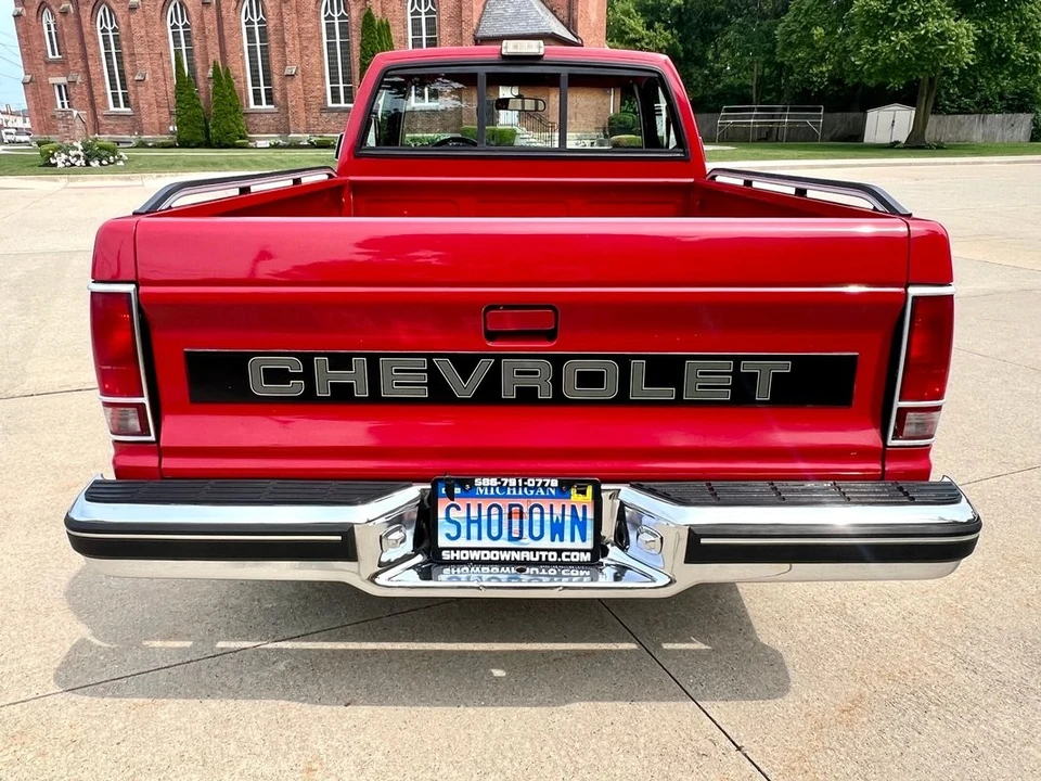 1988 Chevrolet S-10 - Image 17 of 21
