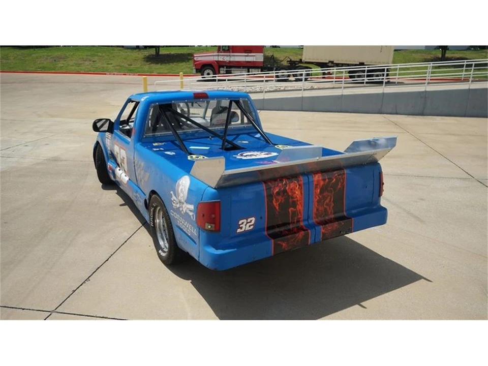 1988 Chevrolet S-10 - Image 8 of 31
