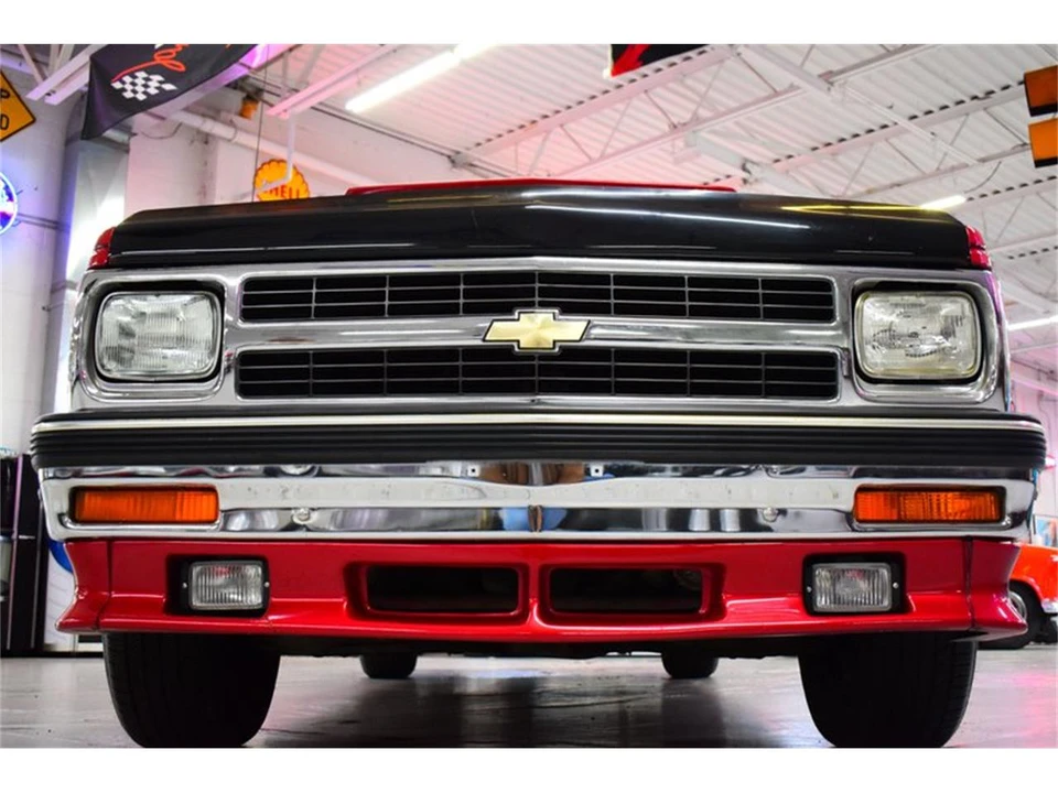 1988 Chevrolet S-10 - Image 28 of 31