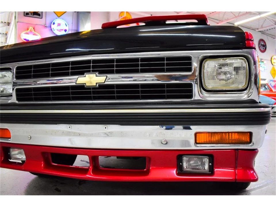 1988 Chevrolet S-10 - Image 29 of 31