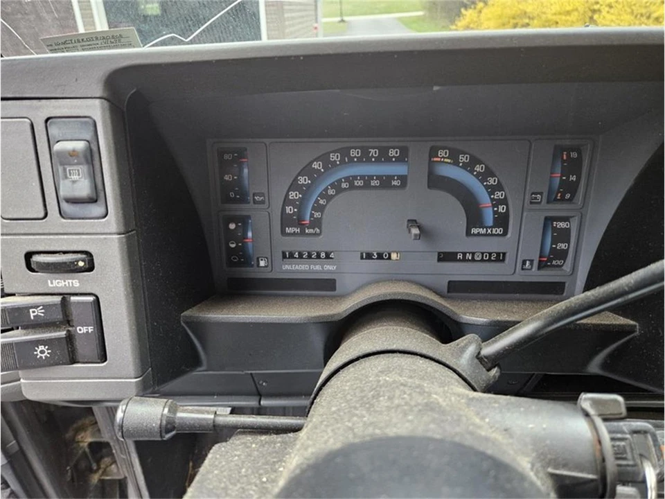 1988 Chevrolet S-10 - Image 8 of 9
