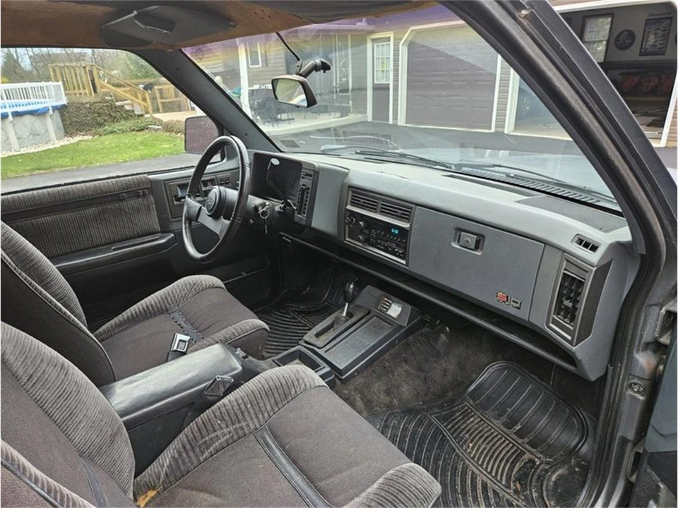 1988 Chevrolet S-10 - Image 6 of 9