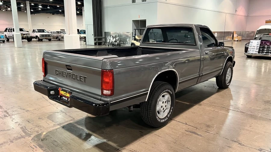 1988 Chevrolet S-10 - Image 3 of 9