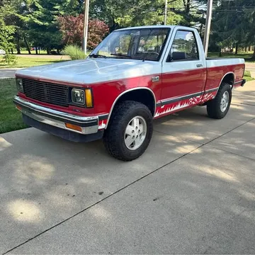 1988 Chevrolet S10 Regular Cab 4WD Durango