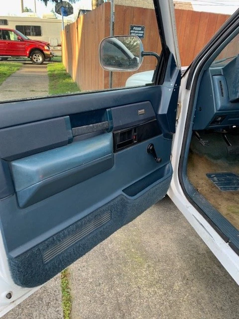 1988 Chevrolet Silverado - Image 11 of 13