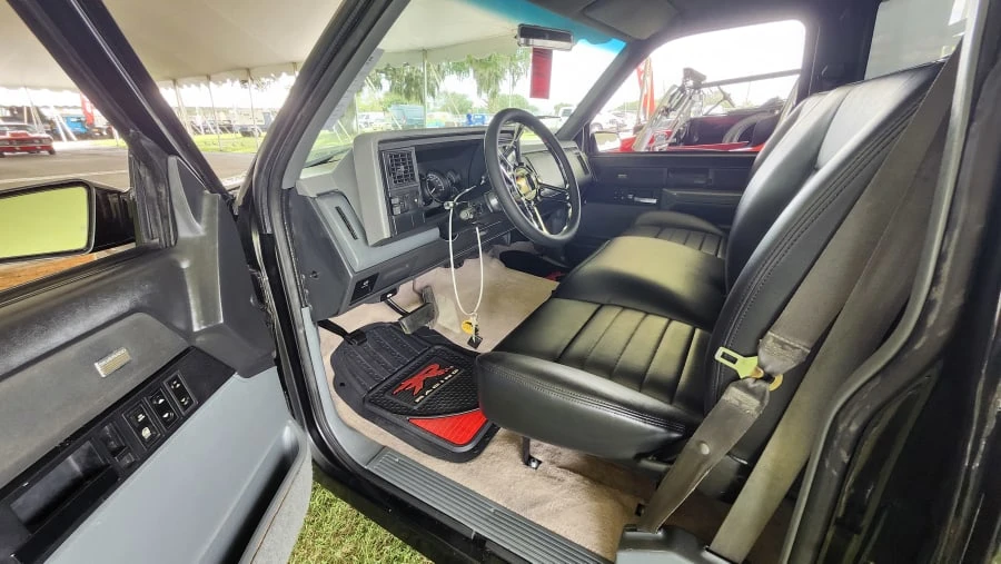 1988 Chevrolet C/K 4th Gen - Image 5 of 8
