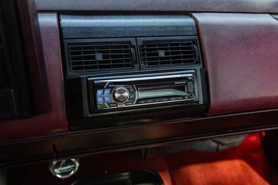 1988 Chevrolet C/K 4th Gen - Image 26 of 31