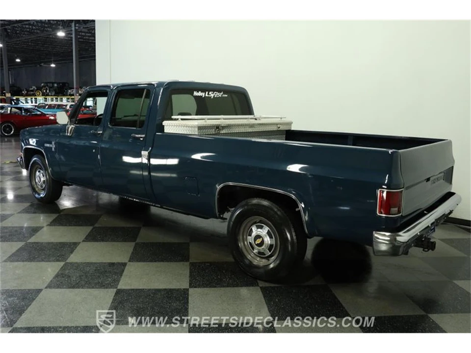 1988 Chevrolet Silverado - Image 7 of 31