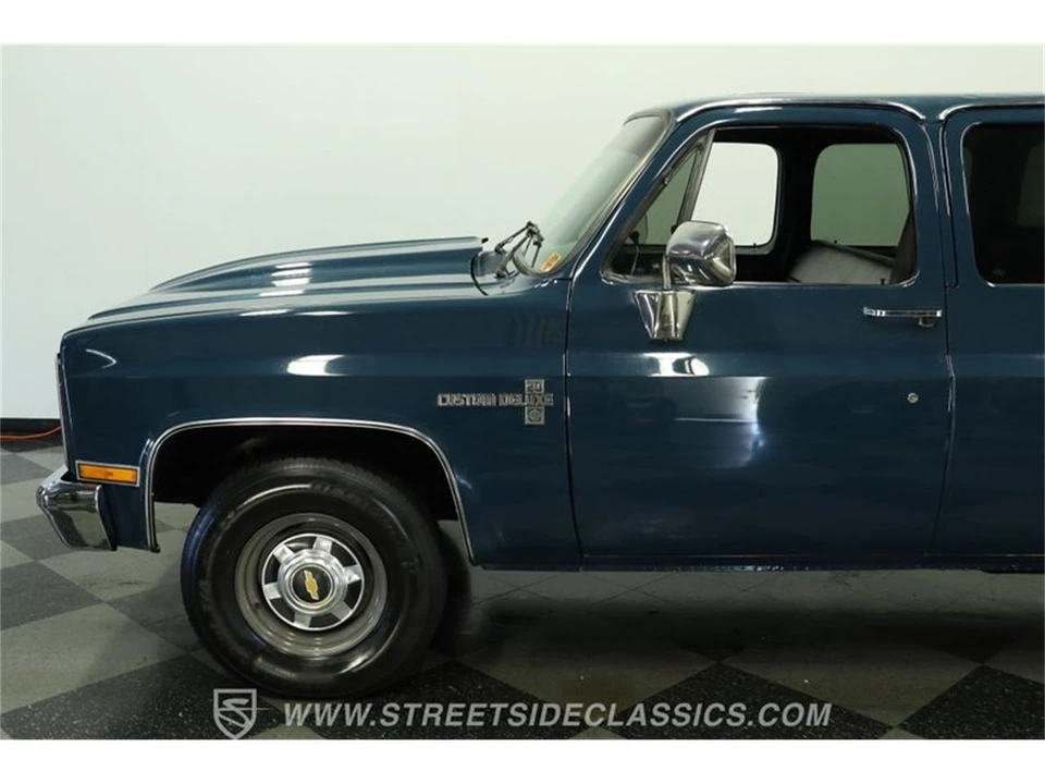 1988 Chevrolet Silverado - Image 23 of 31