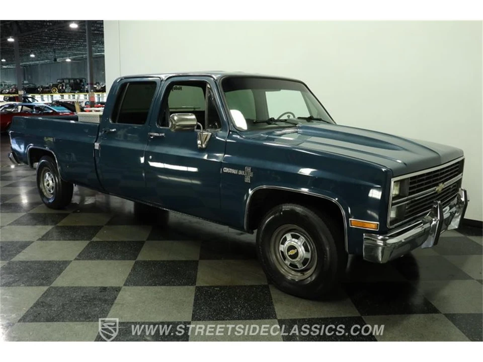 1988 Chevrolet Silverado - Image 14 of 31