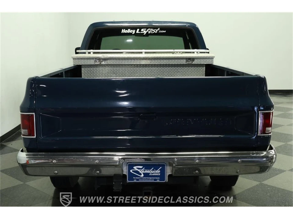 1988 Chevrolet Silverado - Image 9 of 31