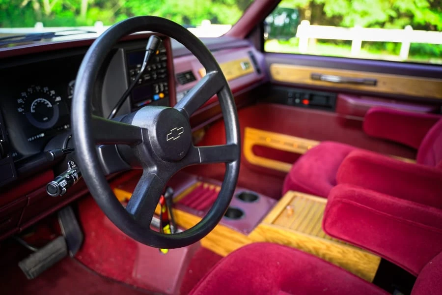 1988 Chevrolet Silverado - Image 19 of 31