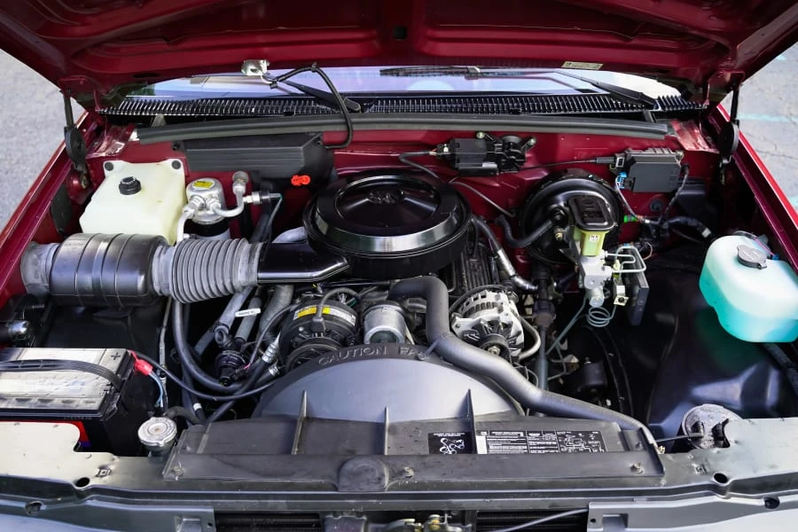 1988 Chevrolet Silverado - Image 29 of 31