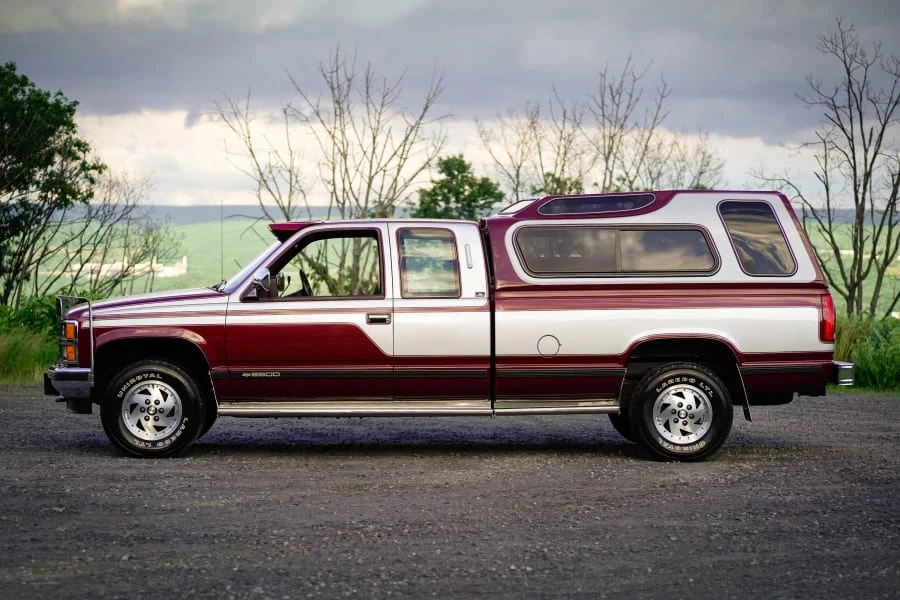 1988 Chevrolet Silverado - Image 2 of 31